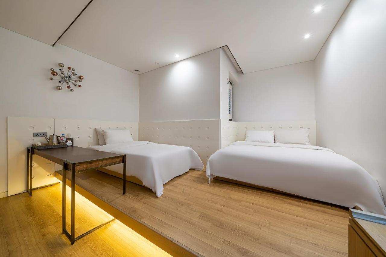 Hotel The Designers Kondae Сеул Екстер'єр фото